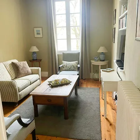 Stone Manor House In Quercy *