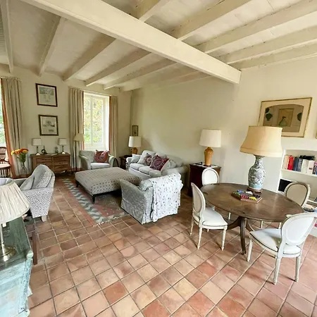 Stone Manor House In Quercy *