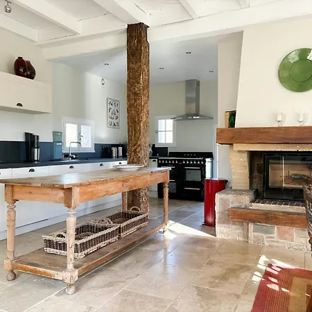 Stone Manor House In Quercy