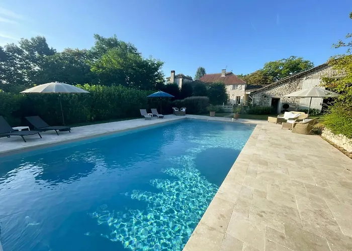 Stone Manor House In Quercy