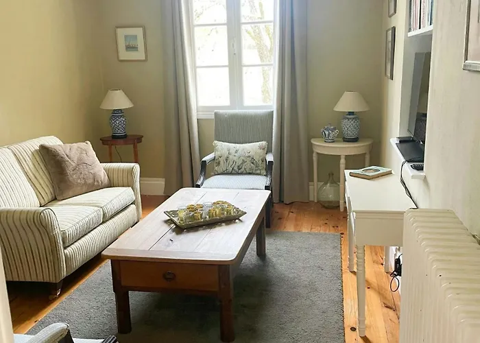 Stone Manor House In Quercy *